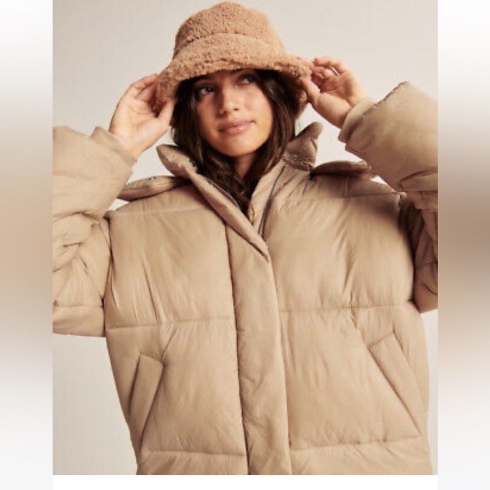 Oversized Puffer - Picture 6 of 9